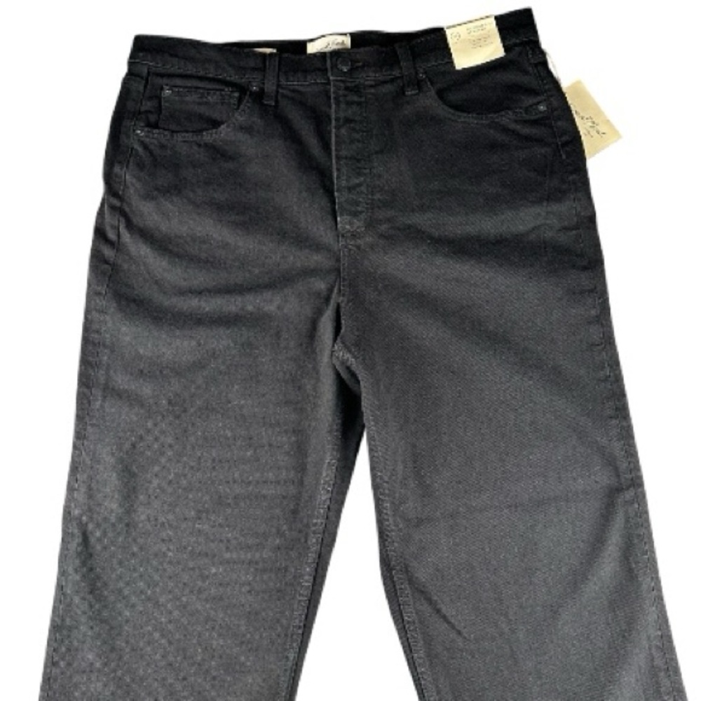 Universal Thread Highest Rise Black Straight Leg Jeans NWT 16 - Picture 3 of 14